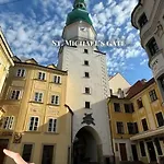 Stur Michalska Apartment *